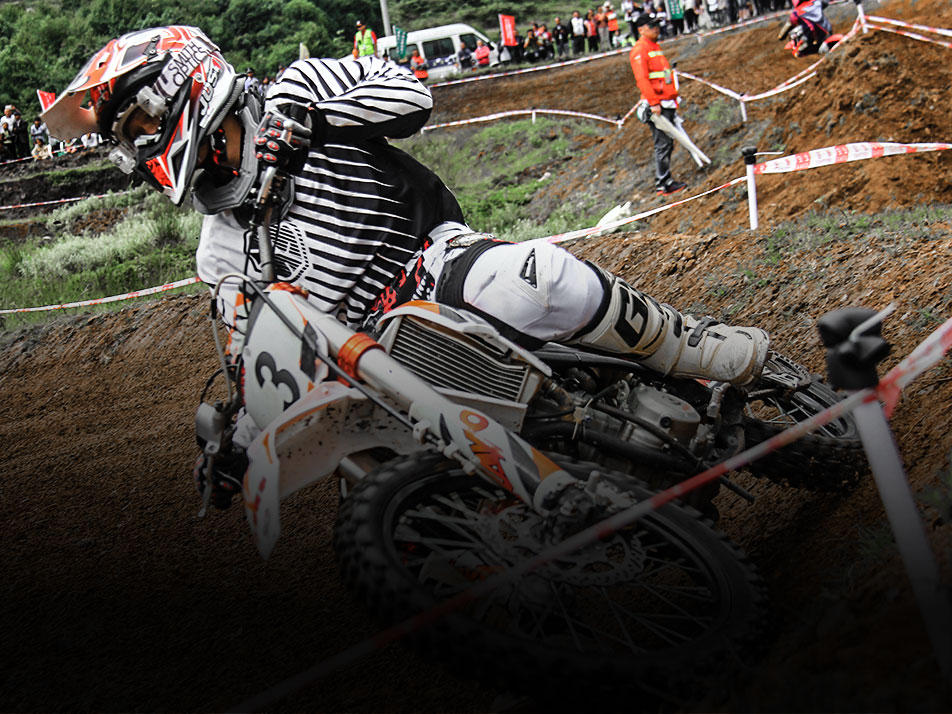 2016中國越野錦標(biāo)賽，華洋賽車“K6”獲得國產(chǎn)組250CC 年度總冠、亞軍！